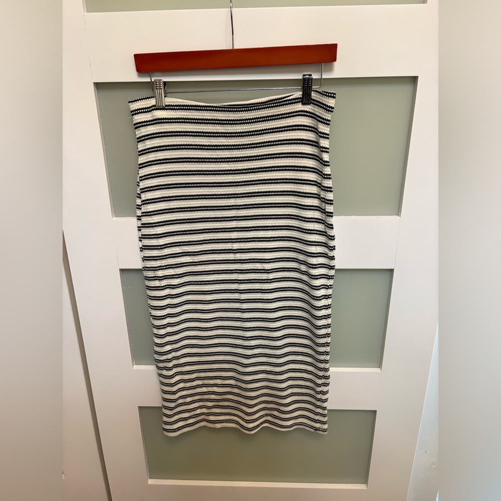 Primark black and white striped maxi skirt size Medium